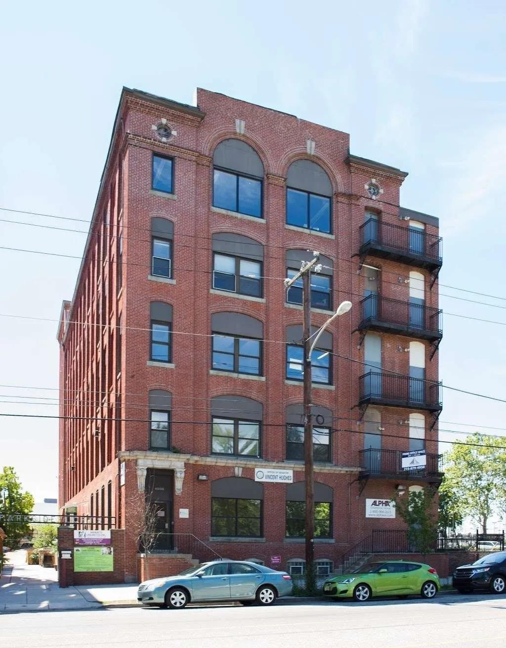 a building with many windows